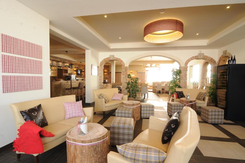 Hotel Restaurant Fidi Wolfsthal  Exterior foto