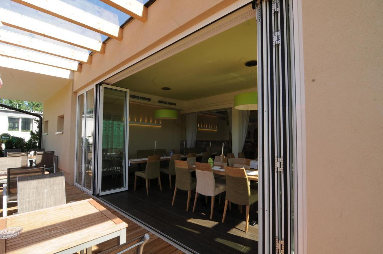 Hotel Restaurant Fidi Wolfsthal  Exterior foto